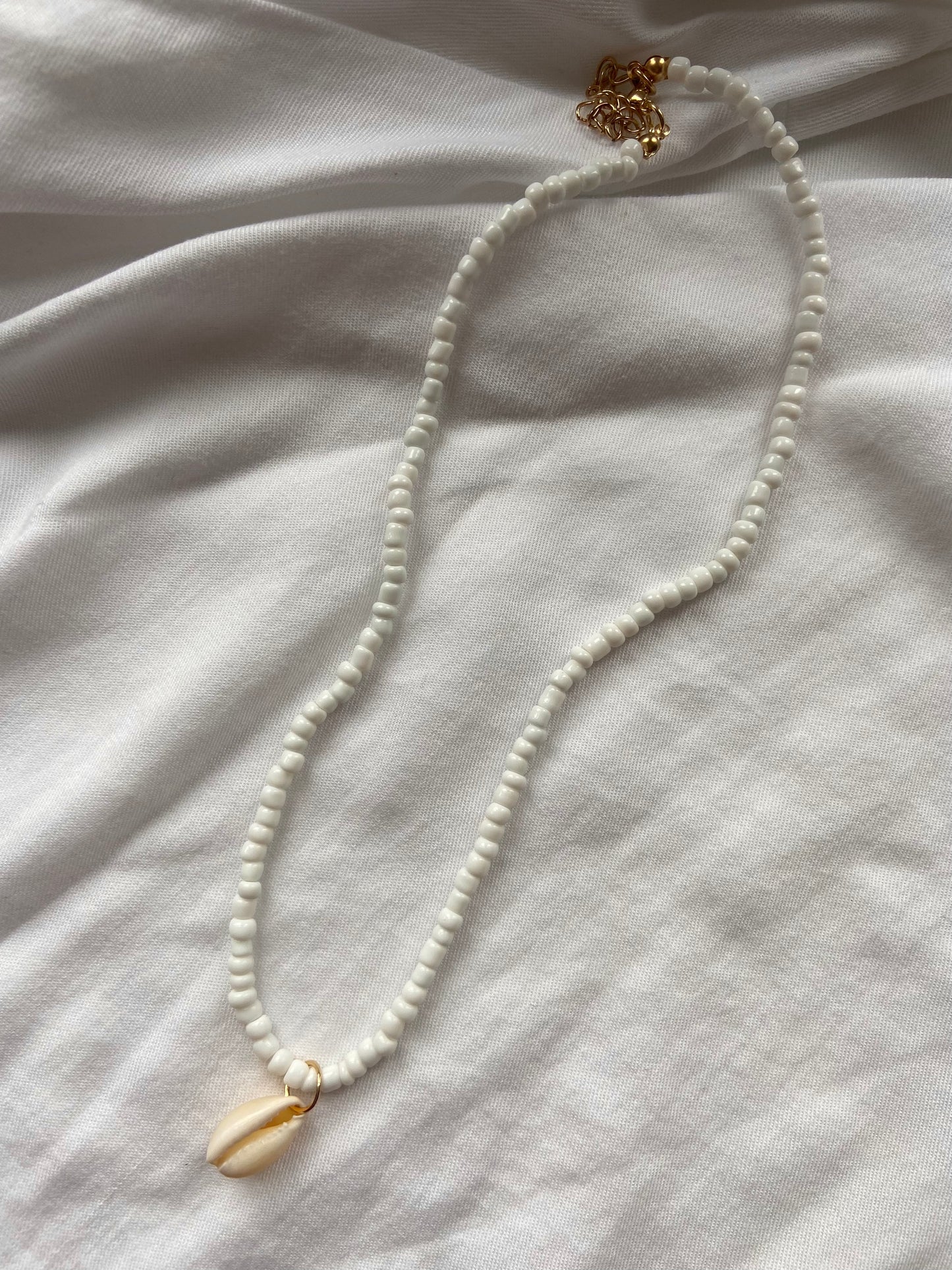 Shell Pearl Necklace