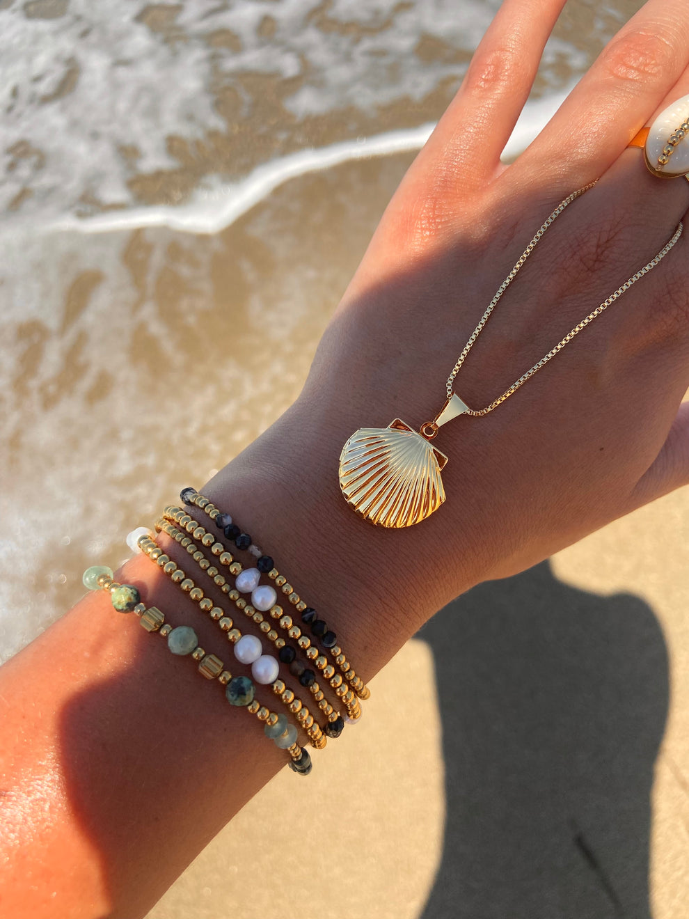 Shell Vocket Gold Shell Locket – Ocean Wave Jewellery