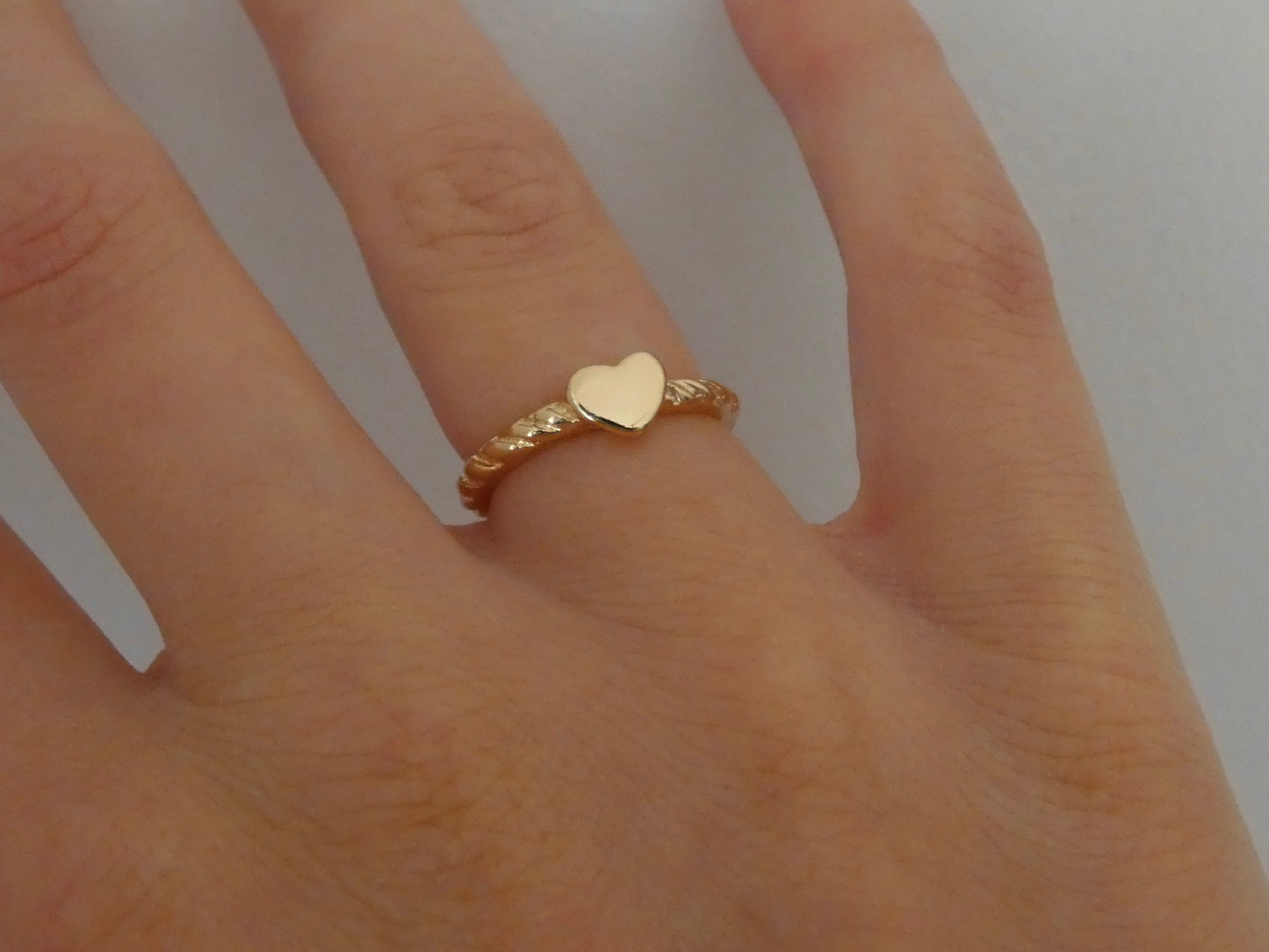 Delicate Heart Ring