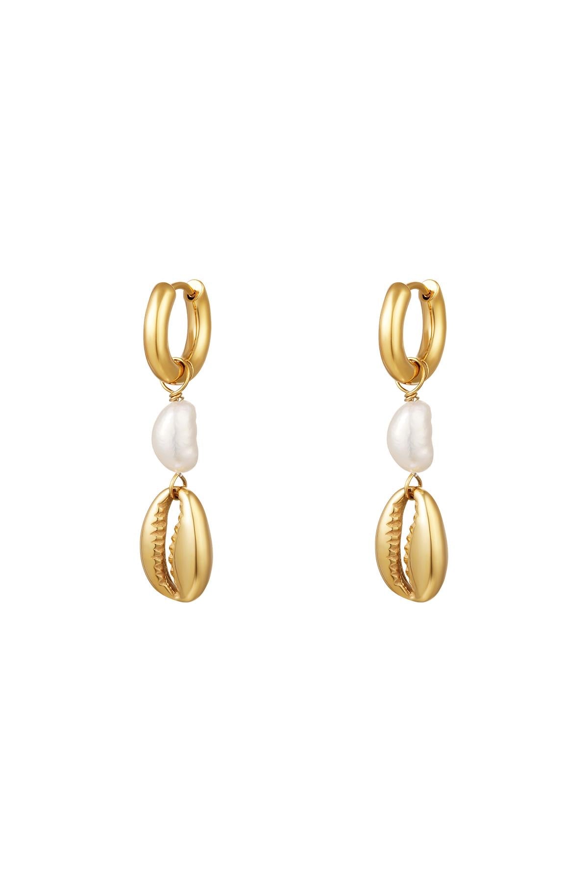 Gold Pearl Shell Earrings